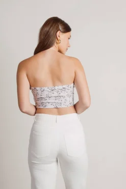 Tobi Remind Me To Forget Crop Top -