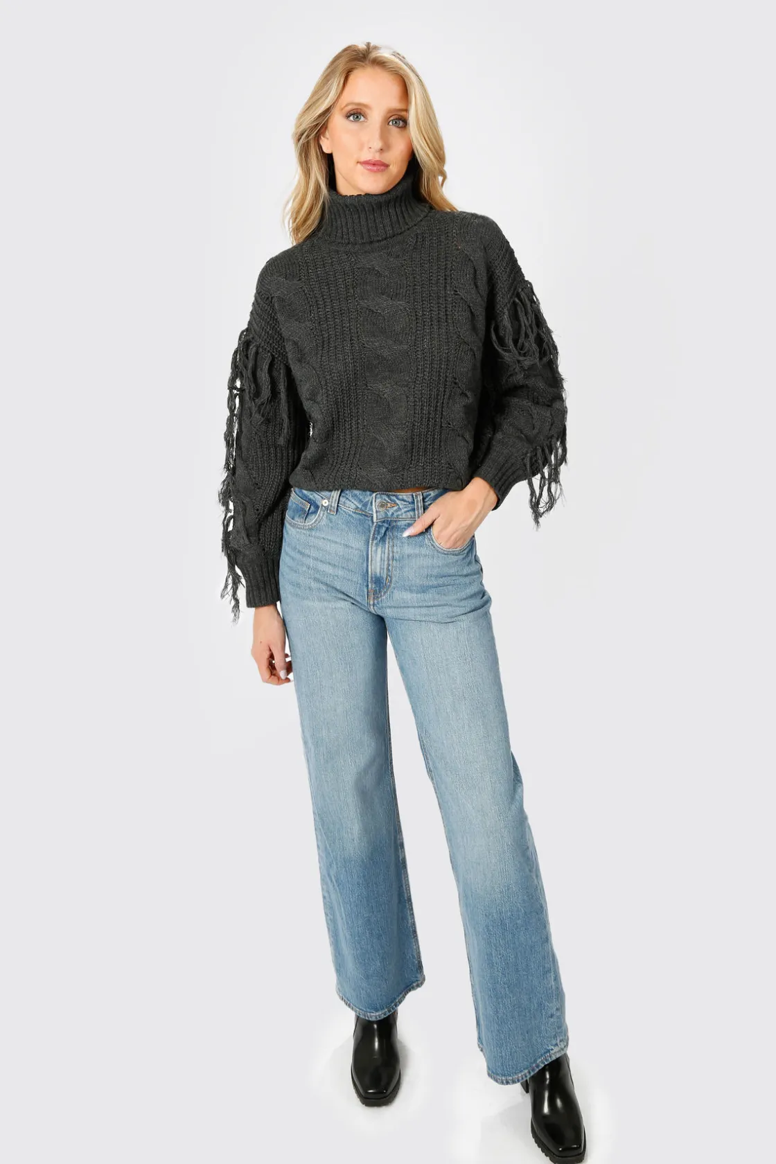 Tobi Return To Sender Cropped Sweater - Wine