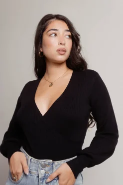 Tobi Sheila Deep V Sweater - Black