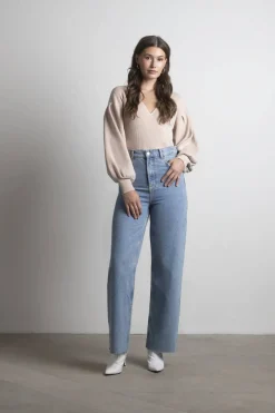Tobi Shiloh Ribbed Sweater - Beige