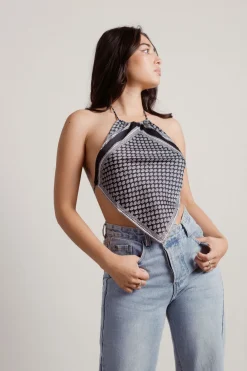 Tobi Shy Girl Crop Top -