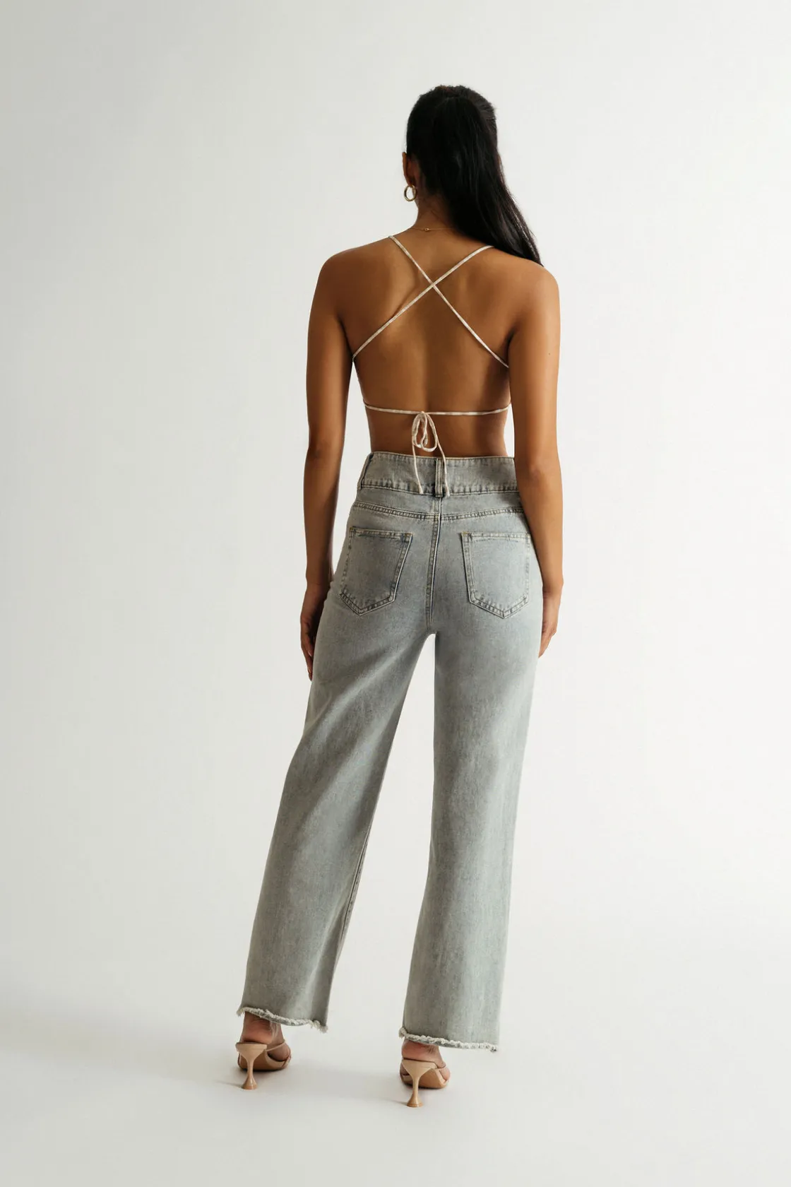 Tobi Sip My Tea Crop Top - Sand Multi