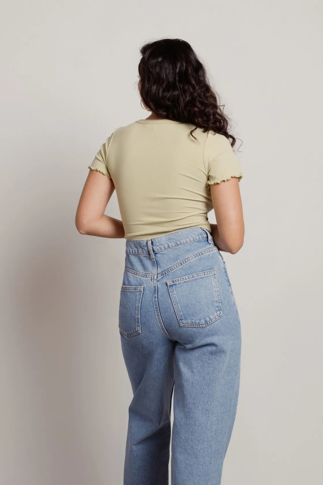 Tobi Sleepy Days Crop Top -