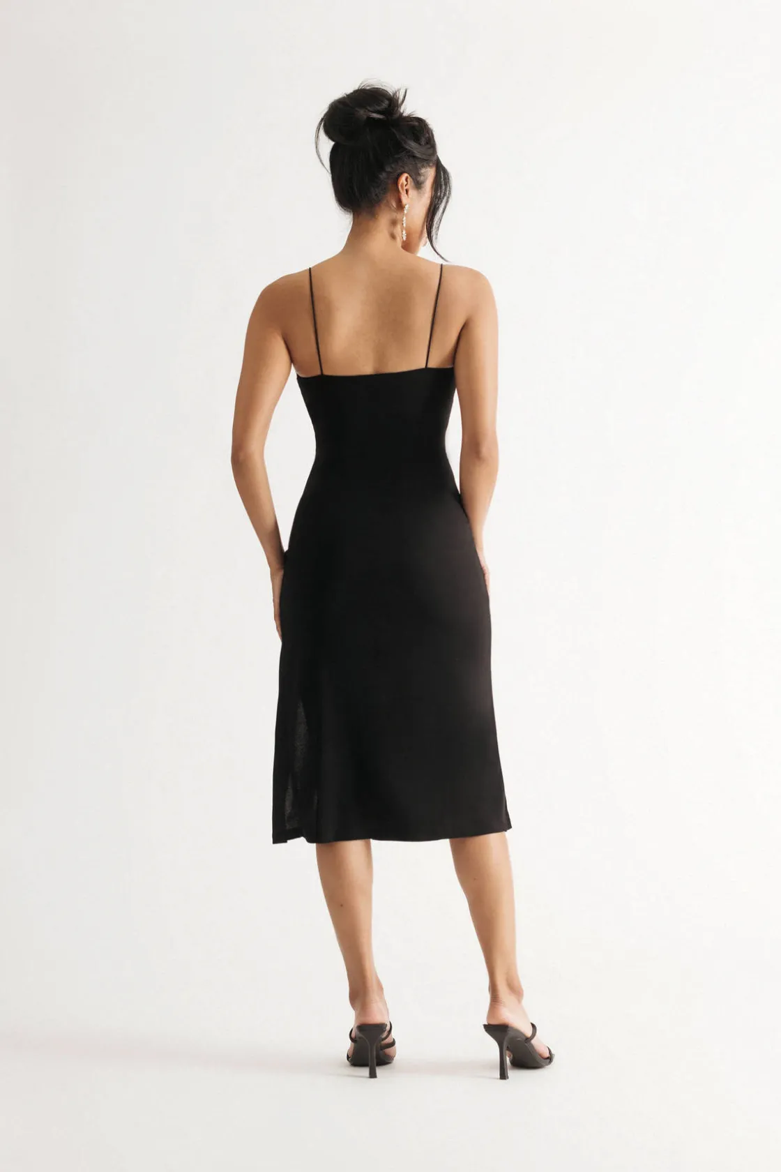 Tobi Soft Impressions Red V-Neck Slit Midi Dress