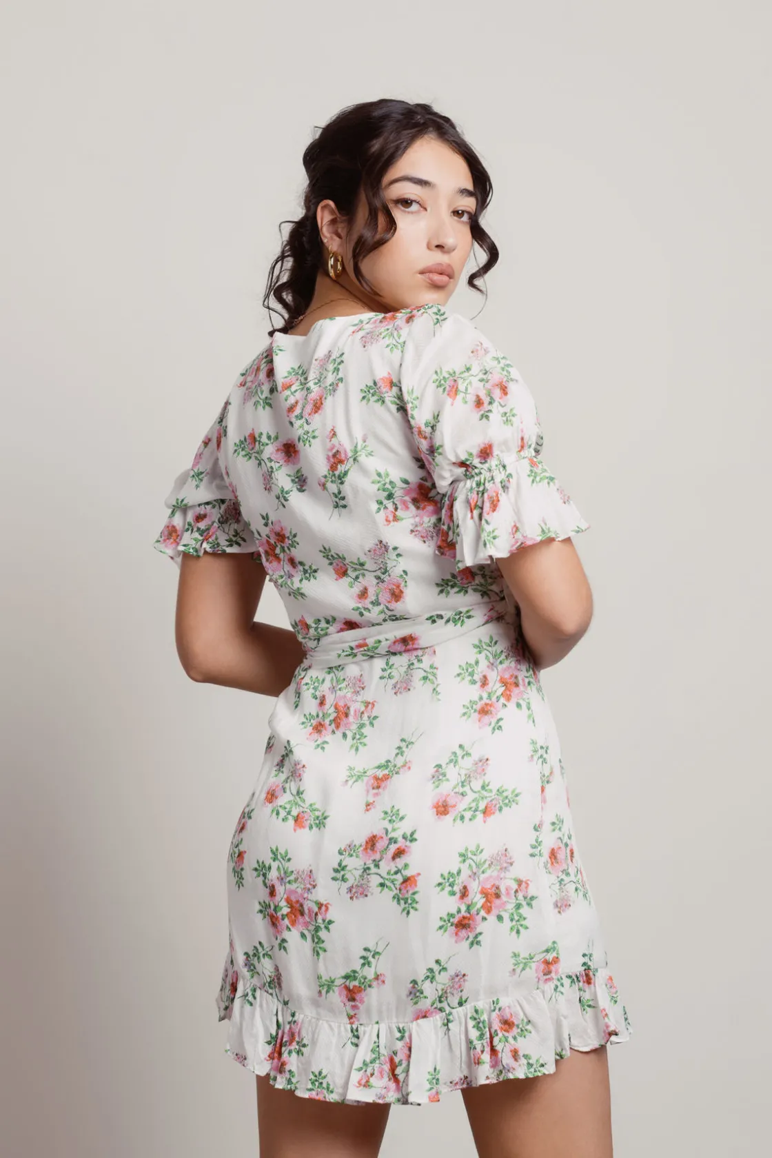 Tobi Some Perspective Floral Plunging Mini Dress -