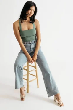 Tobi Stay Motivated Crop Top - Sage