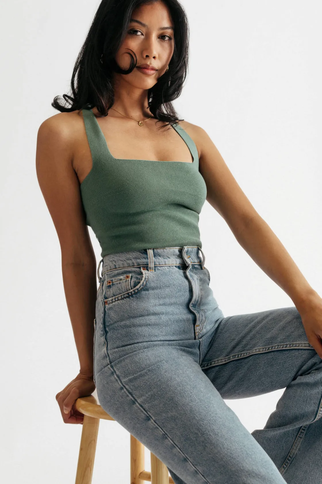 Tobi Stay Motivated Crop Top - Sage