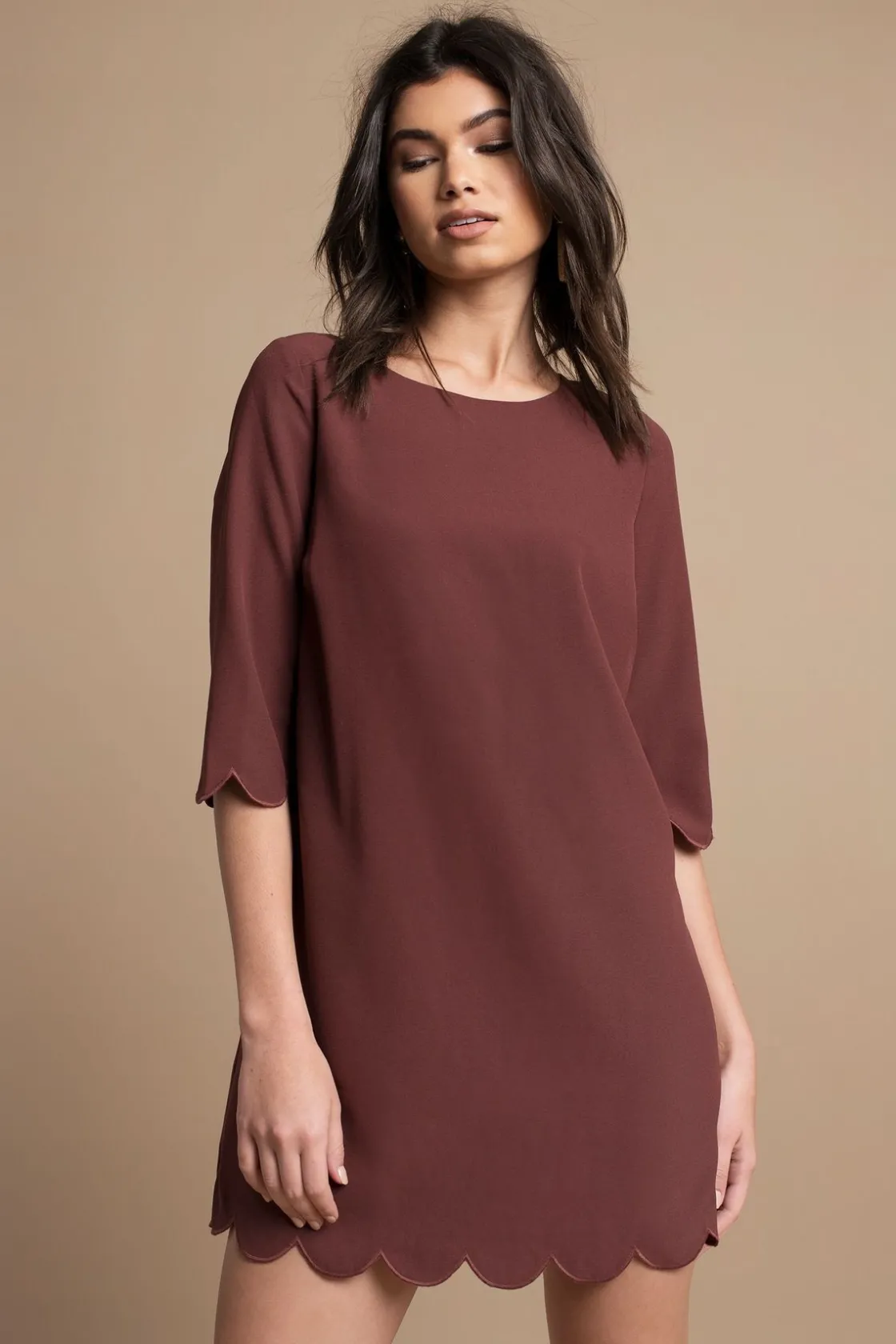 Tobi Sweetly Scalloped Shift Dress