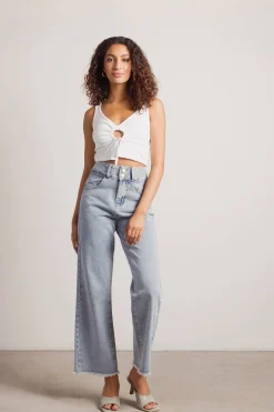 Tobi Tell Me It All Crop Top - Ivory