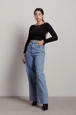 Tobi Tomo Crop Top - Olive