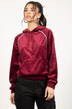 Tobi Track Star Velvet Hoodie -