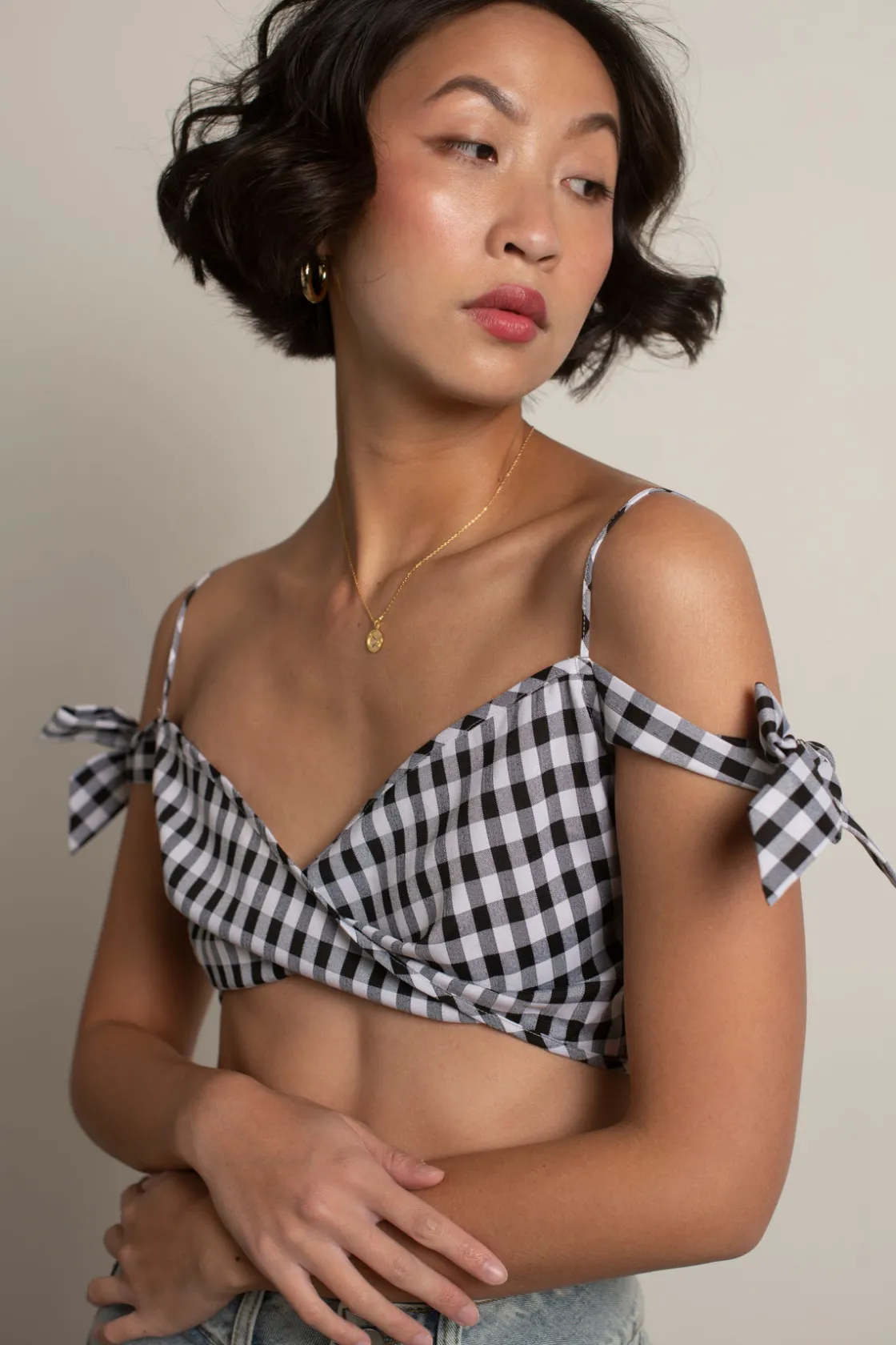Tobi Victoria Crop Top - Grey