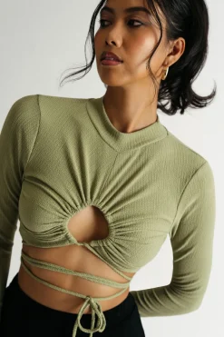 Tobi Walk In The Park Crop Top -
