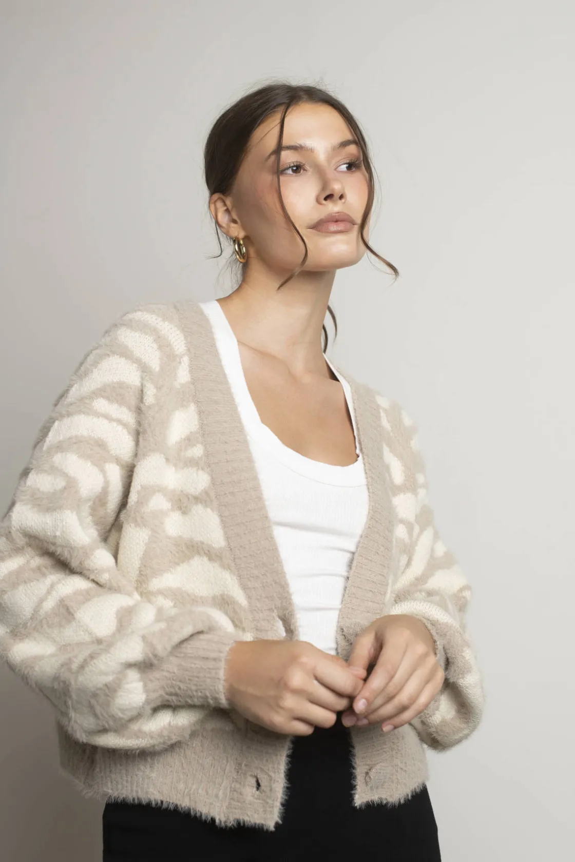 Tobi Wildlife Sweater Cardigan -