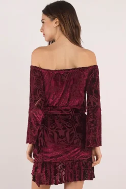 Tobi Winona Sangria Velvet Off The Shoulder Mini Dress -