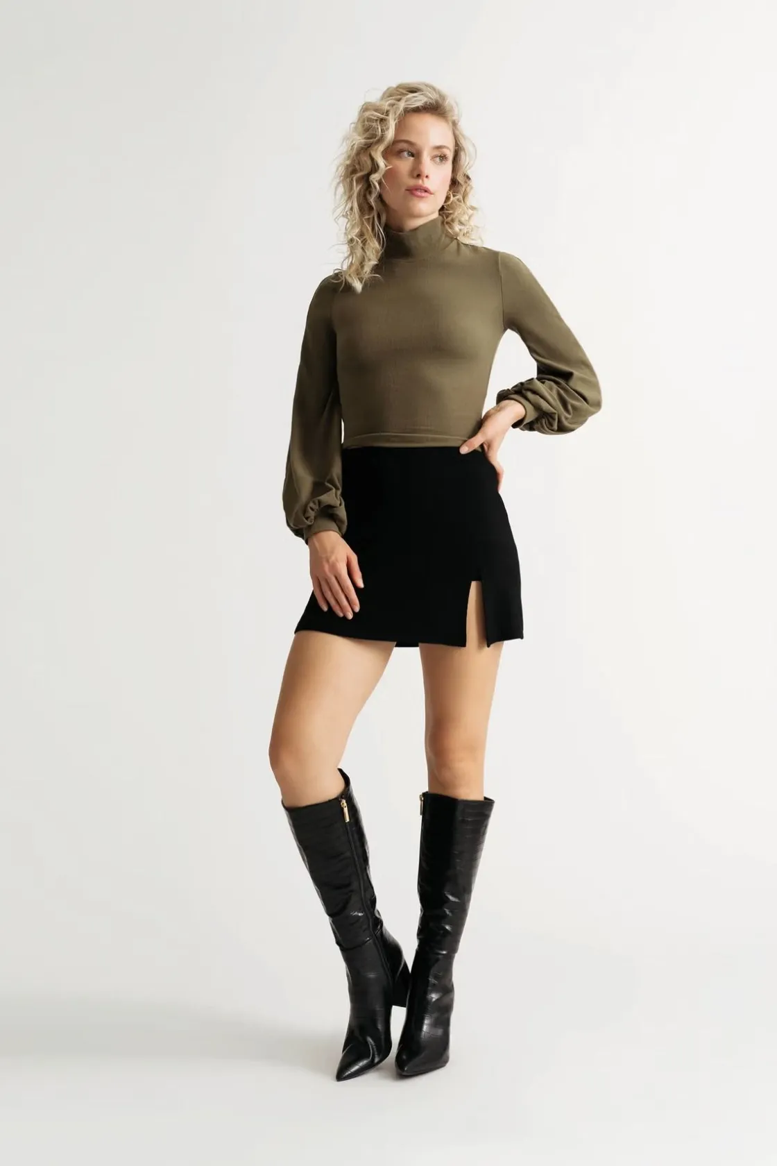 Tobi Winter Basics Crop Top -