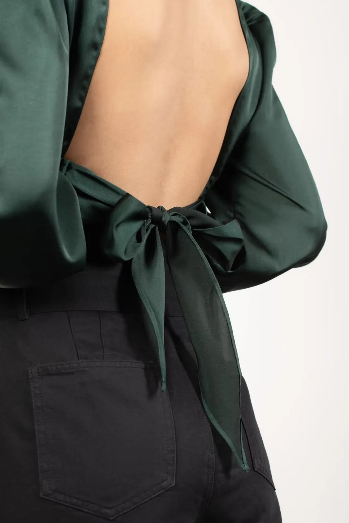 Tobi Xoana Backless Blouse - Emerald